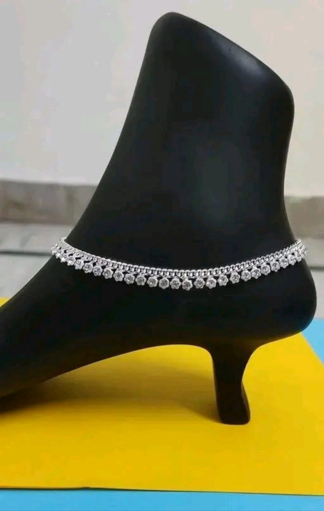 Trending Traditional Full Anklets
