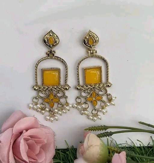 Traditional Stylish Mehandi Polish Earrings